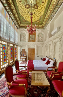 Shahneshin Room